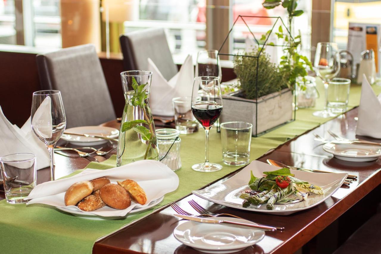 Hotel Restaurant Winkler Murzzuschlag Exterior photo